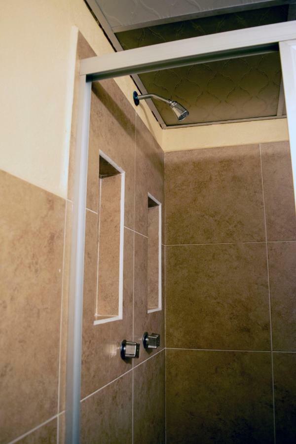זיהואטנחו Isabel Suites מראה חיצוני תמונה