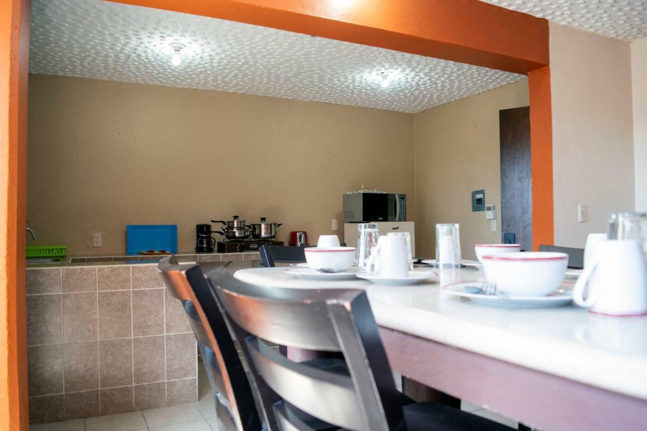 זיהואטנחו Isabel Suites מראה חיצוני תמונה
